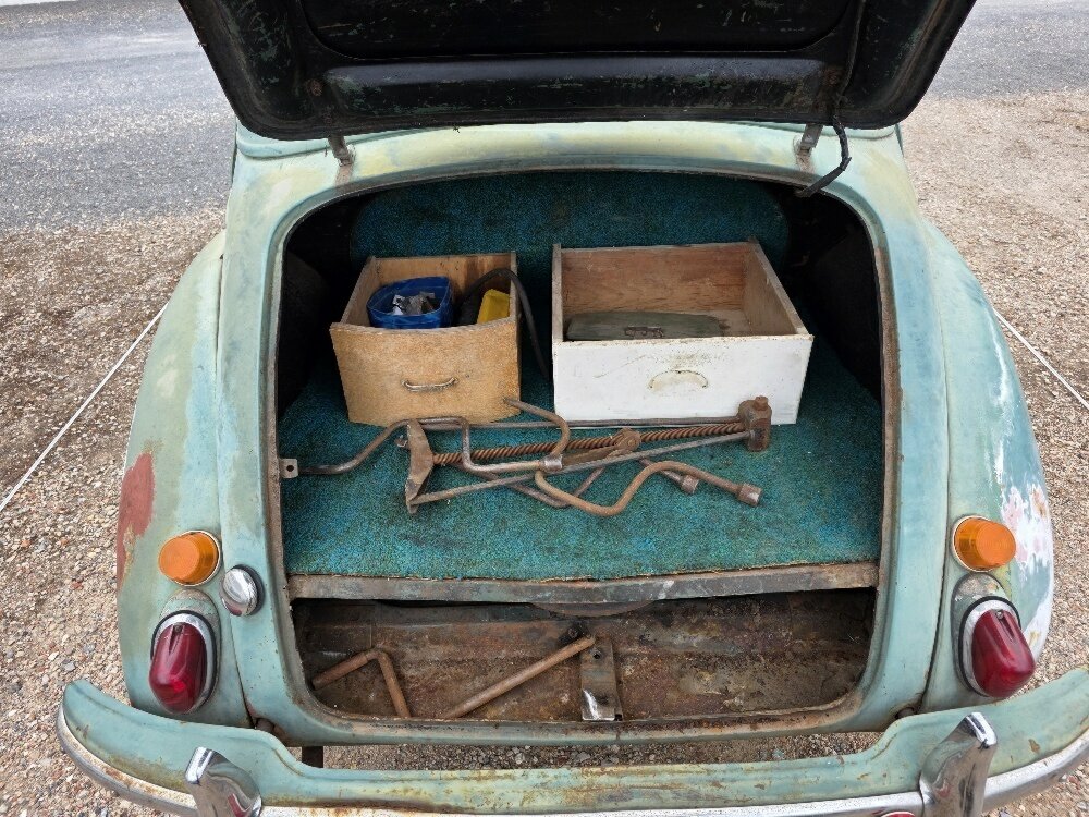 1955 MORRIS MINOR MANUAL 4D SEDAN