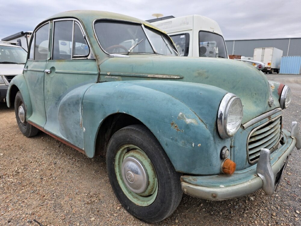 1955 MORRIS MINOR MANUAL 4D SEDAN