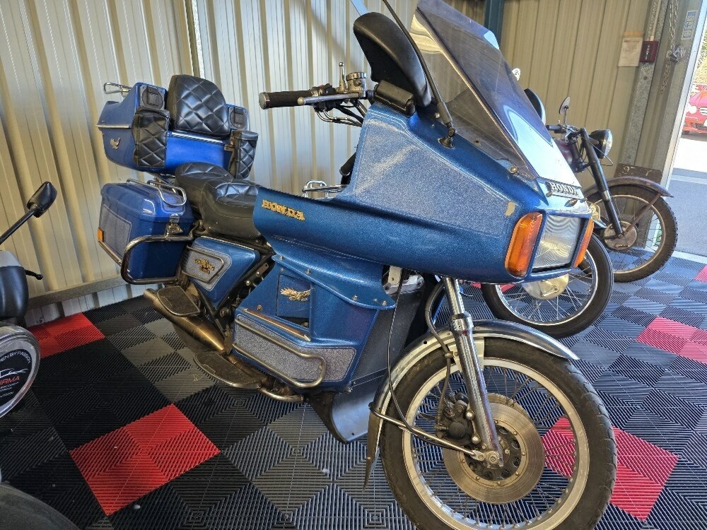 1975 HONDA GL1000 (GOLD WING) ROAD