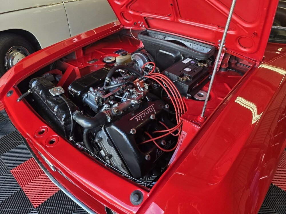 1970 LANCIA FULVIA SERIES 2 MANUAL 2D COUPE