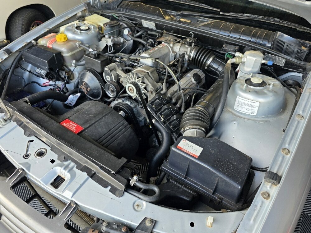 1990 HOLDEN COMMODORE VN S 5 SP MANUAL 4D SEDAN