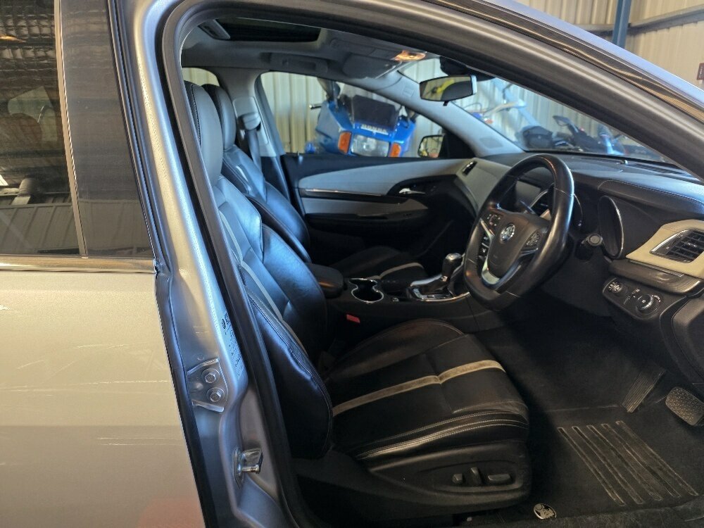 2015 HOLDEN CALAIS VF II 6 SP AUTOMATIC 4D SEDAN