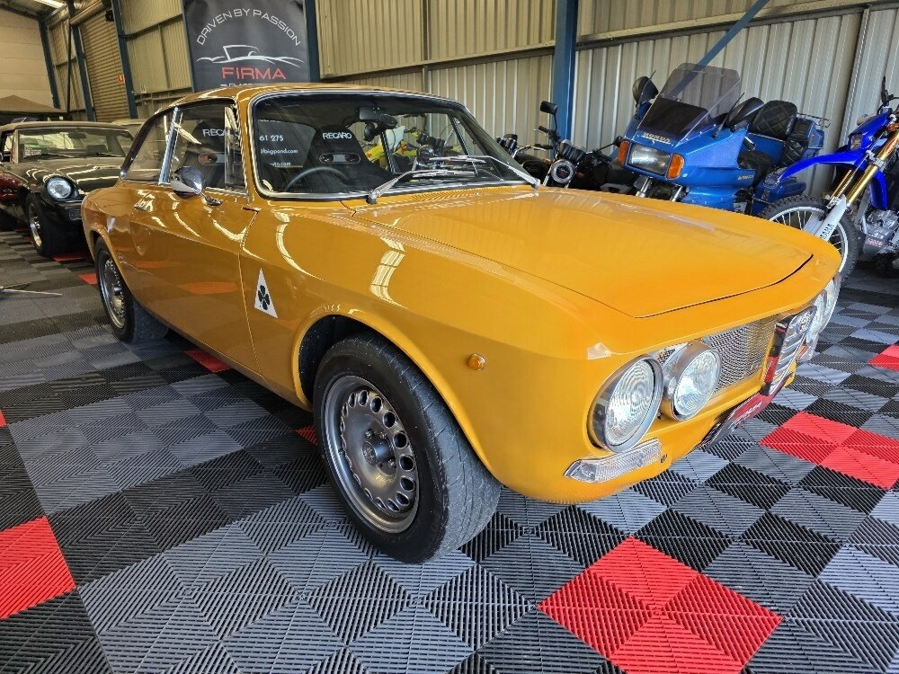 1973 ALFA ROMEO GT 1600 5 SP MANUAL 2D COUPE