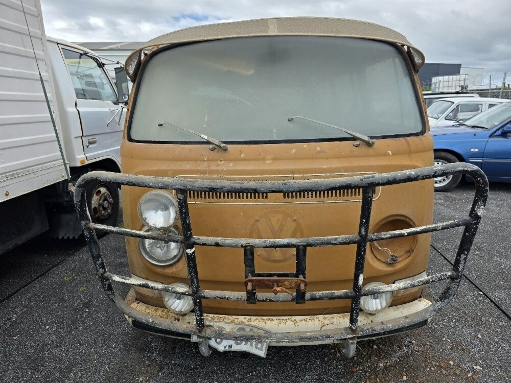 1970 VOLKSWAGEN KOMBI 4 SP MANUAL VAN
