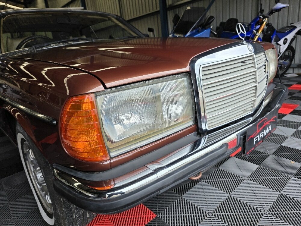 1979 MERCEDES-BENZ 280 W123 CE 4 SP AUTOMATIC 2D COUPE