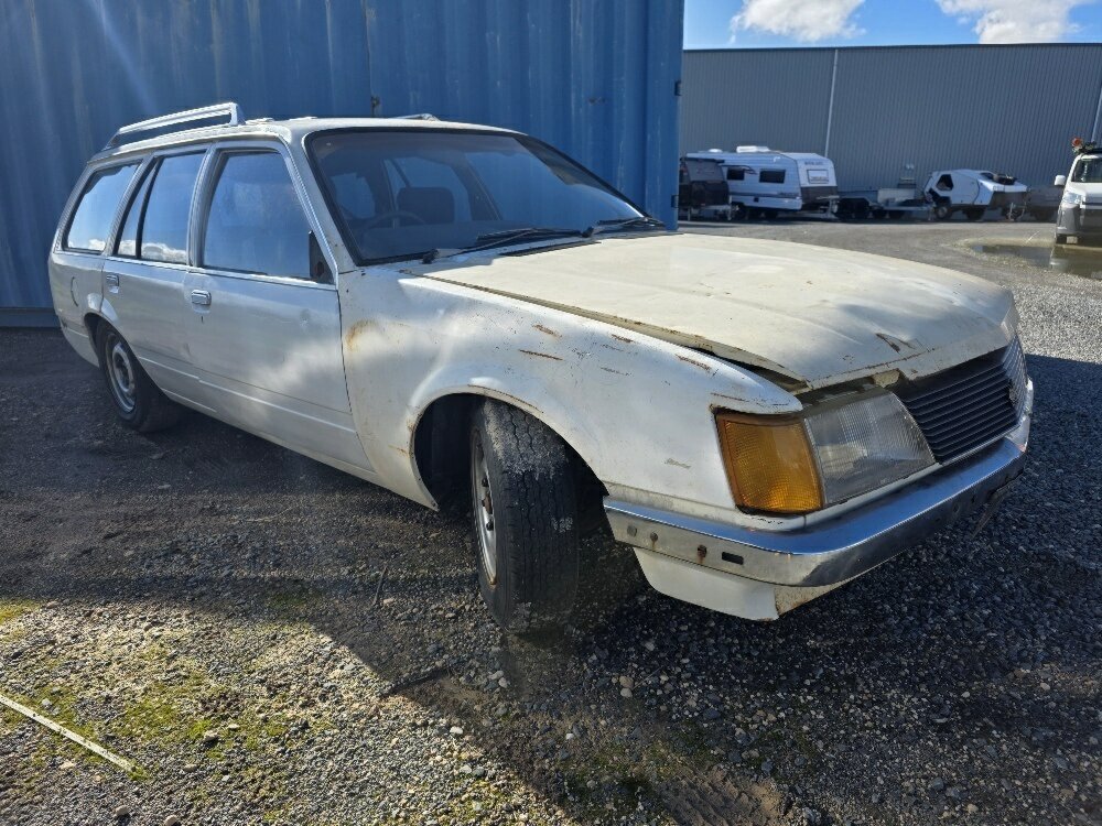 1982 HOLDEN COMMODORE VH SL 3 SP AUTOMATIC 4D WAGON