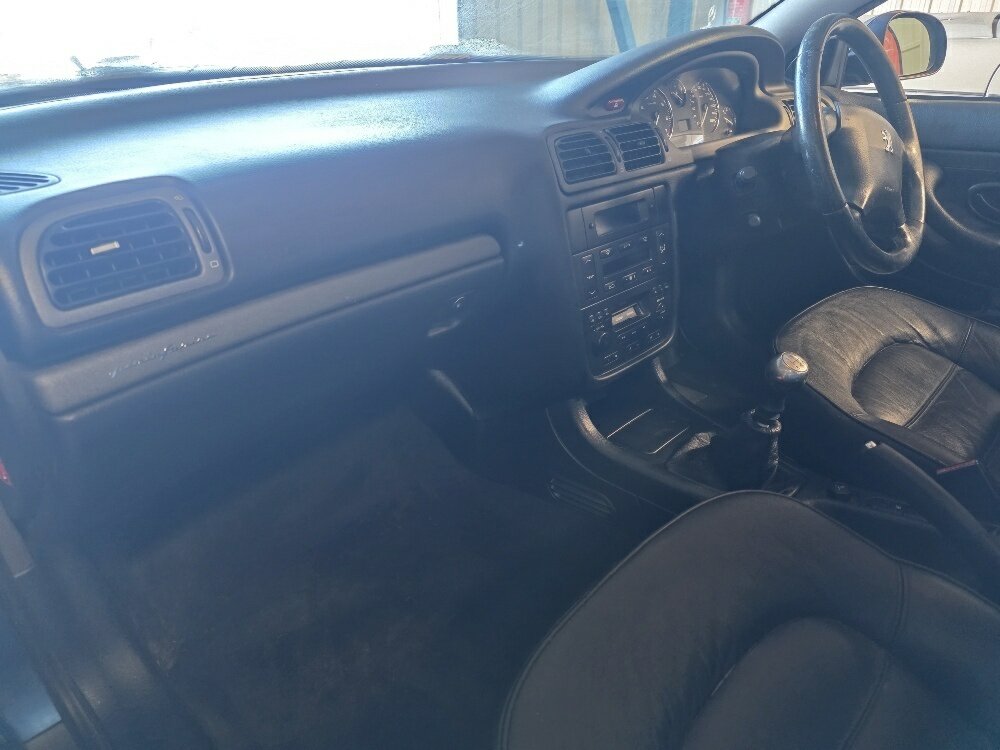 2001 PEUGEOT 406 5 SP MANUAL 2D COUPE