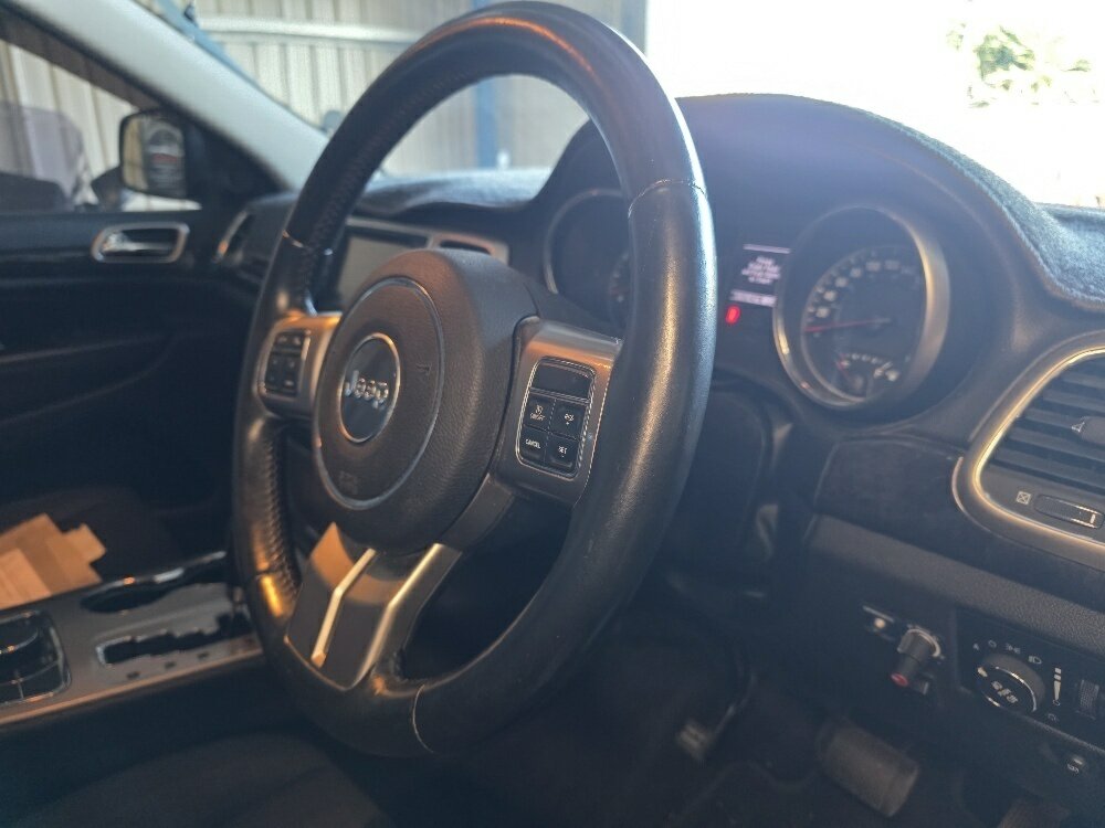 2013 JEEP GRAND CHEROKEE WK MY13 LAREDO (4x4) 5 SP AUTOMATIC 4D WAGON