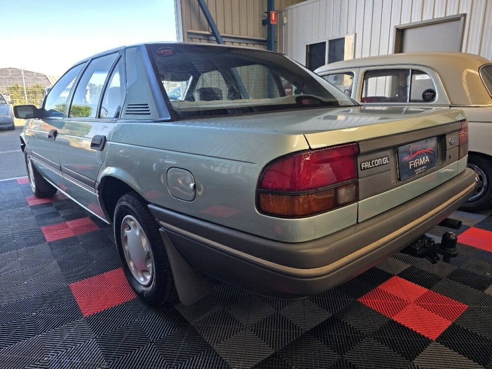 1991 FORD FALCON EA 30TH ANNIV 5 SP MANUAL 4D SEDAN