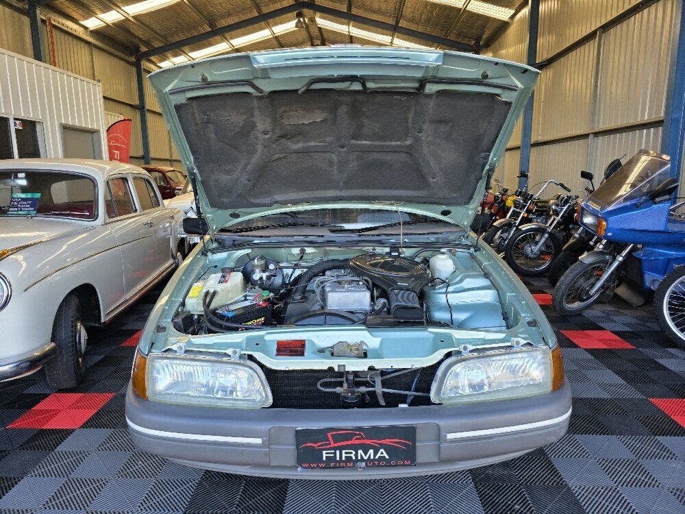 1991 FORD FALCON EA 30TH ANNIV 5 SP MANUAL 4D SEDAN