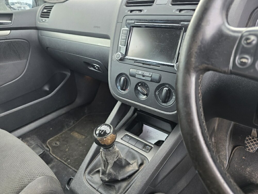 2004 VOLKSWAGEN GOLF 1K 2.0 FSI COMFORTLINE 6 SP MANUAL 5D HATCHBACK