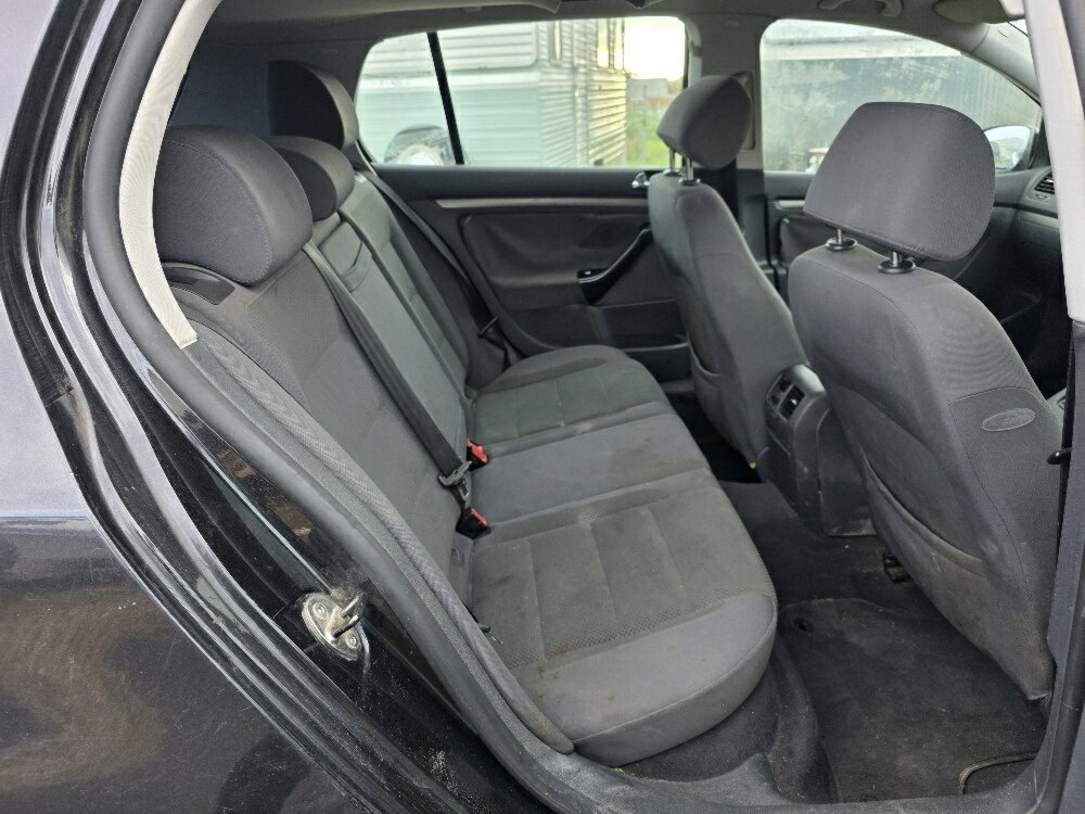 2004 VOLKSWAGEN GOLF 1K 2.0 FSI COMFORTLINE 6 SP MANUAL 5D HATCHBACK
