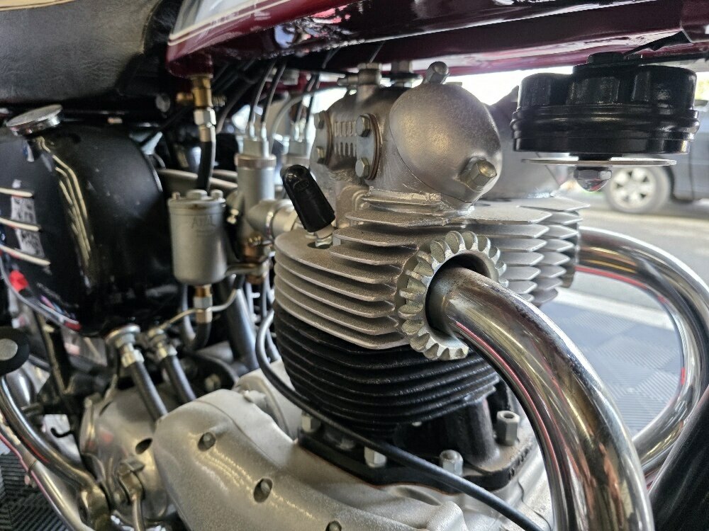 1957 NORTON NOMAD 600 ROAD