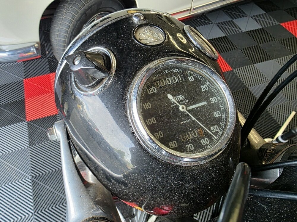1957 NORTON NOMAD 600 ROAD