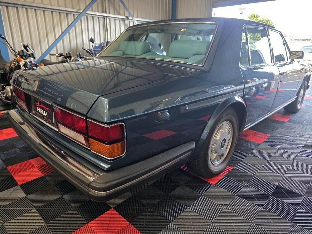 1983 ROLLS-ROYCE SILVER SPIRIT 3 SP AUTOMATIC 4D SEDAN