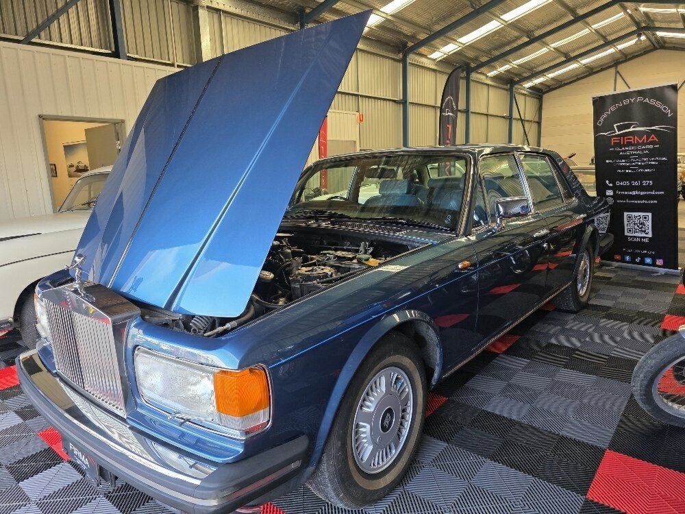 1983 ROLLS-ROYCE SILVER SPIRIT 3 SP AUTOMATIC 4D SEDAN