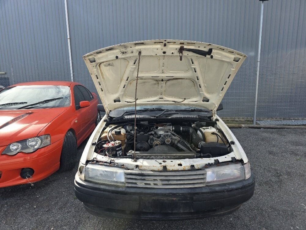 1990 HOLDEN COMMODORE VN 5 SP MANUAL 4D WAGON