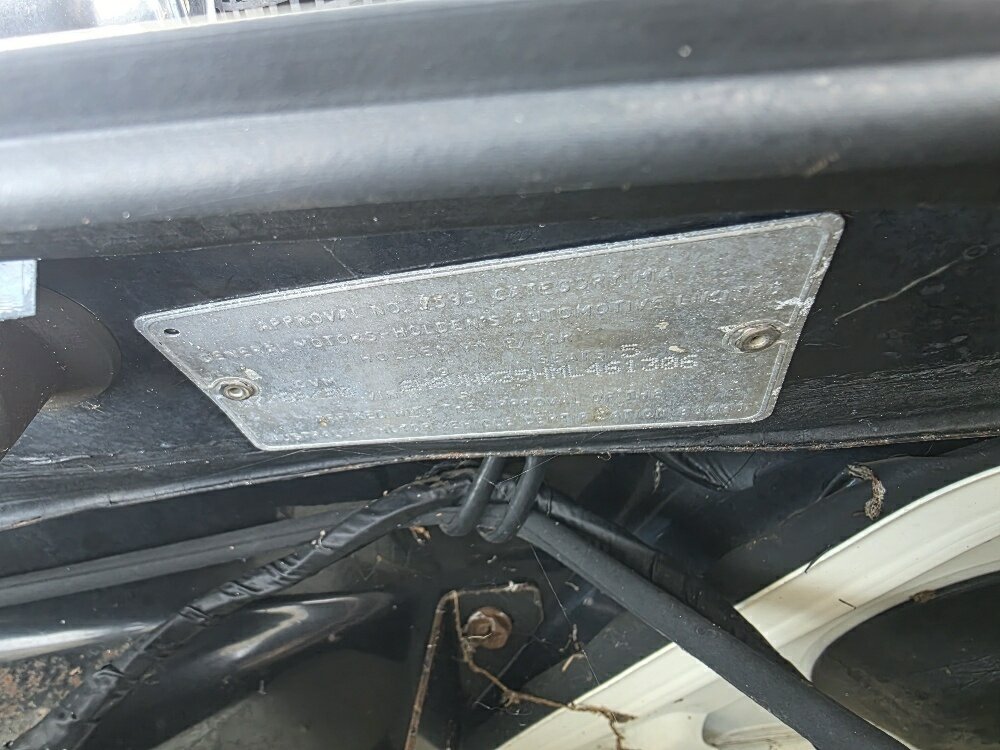 1990 HOLDEN COMMODORE VN 5 SP MANUAL 4D WAGON