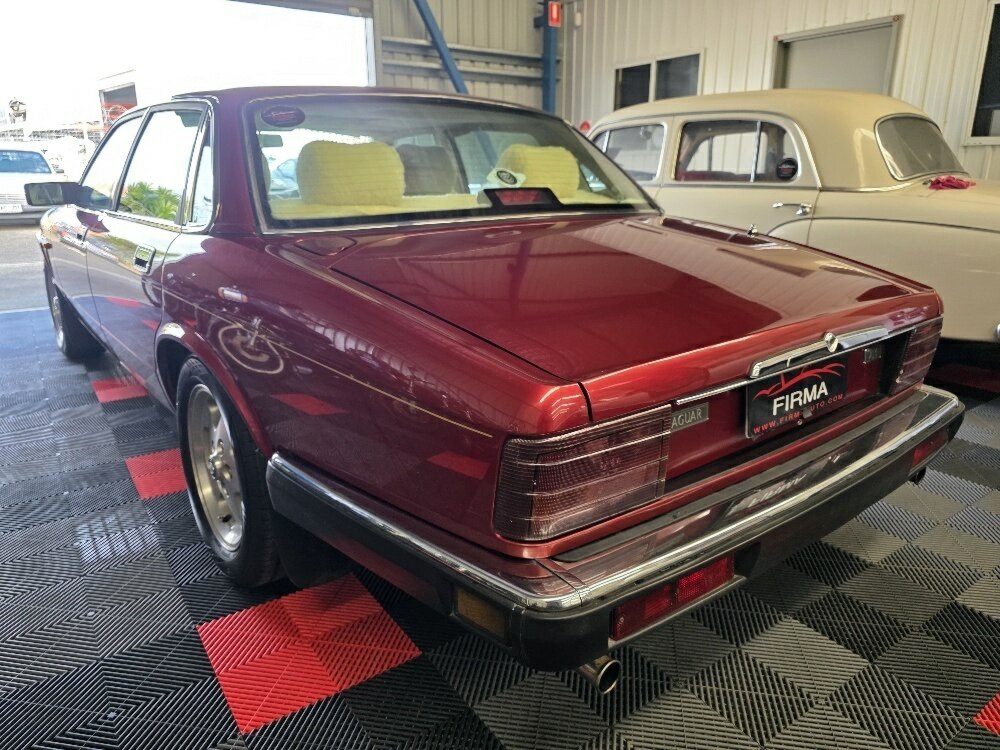 1993 JAGUAR XJ6 3.2 4 SP AUTOMATIC 4D SEDAN
