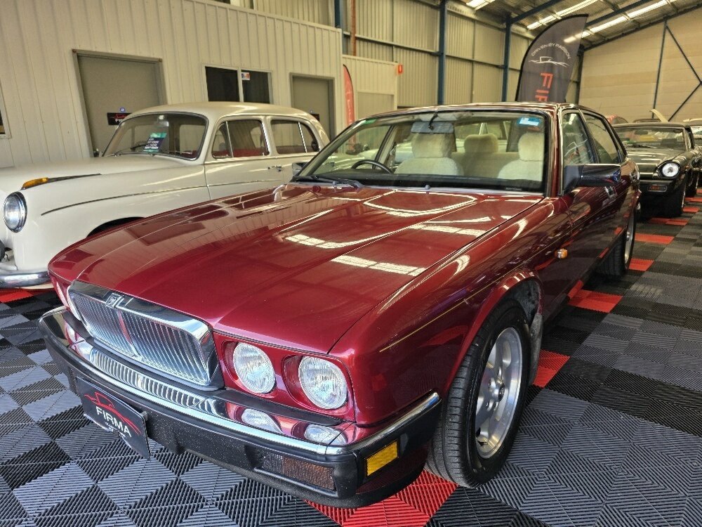 1993 JAGUAR XJ6 3.2 4 SP AUTOMATIC 4D SEDAN