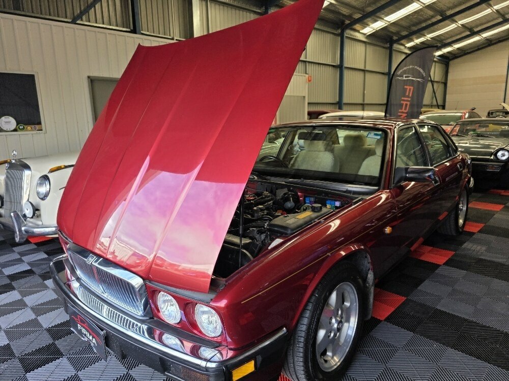 1993 JAGUAR XJ6 3.2 4 SP AUTOMATIC 4D SEDAN