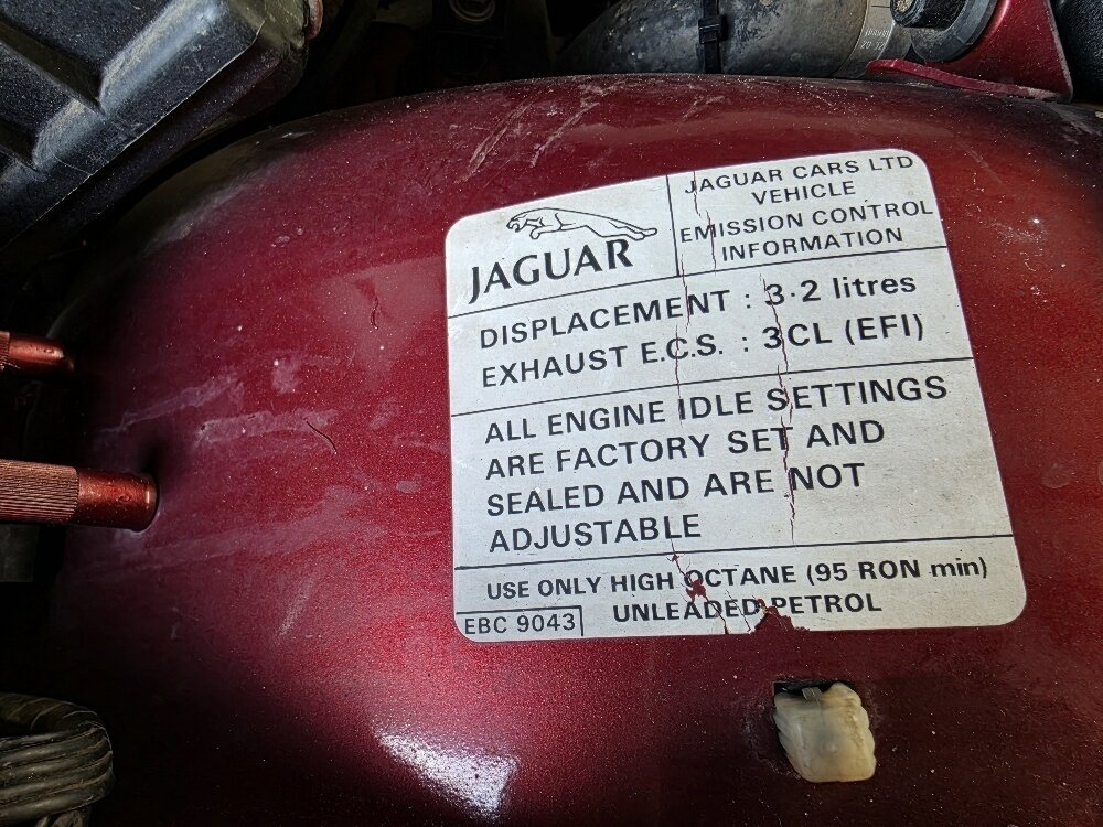 1993 JAGUAR XJ6 3.2 4 SP AUTOMATIC 4D SEDAN