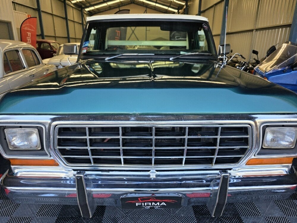 1979 FORD F100 CUSTOM 4 SP MANUAL 2D UTILITY