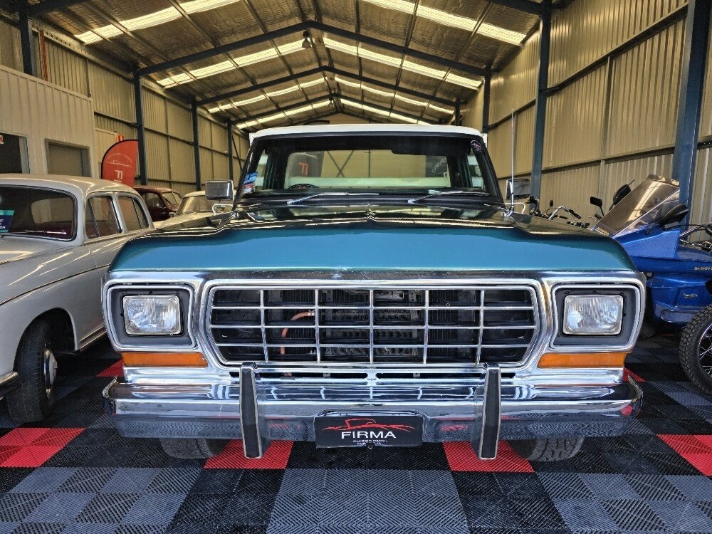 1979 FORD F100 CUSTOM 4 SP MANUAL 2D UTILITY