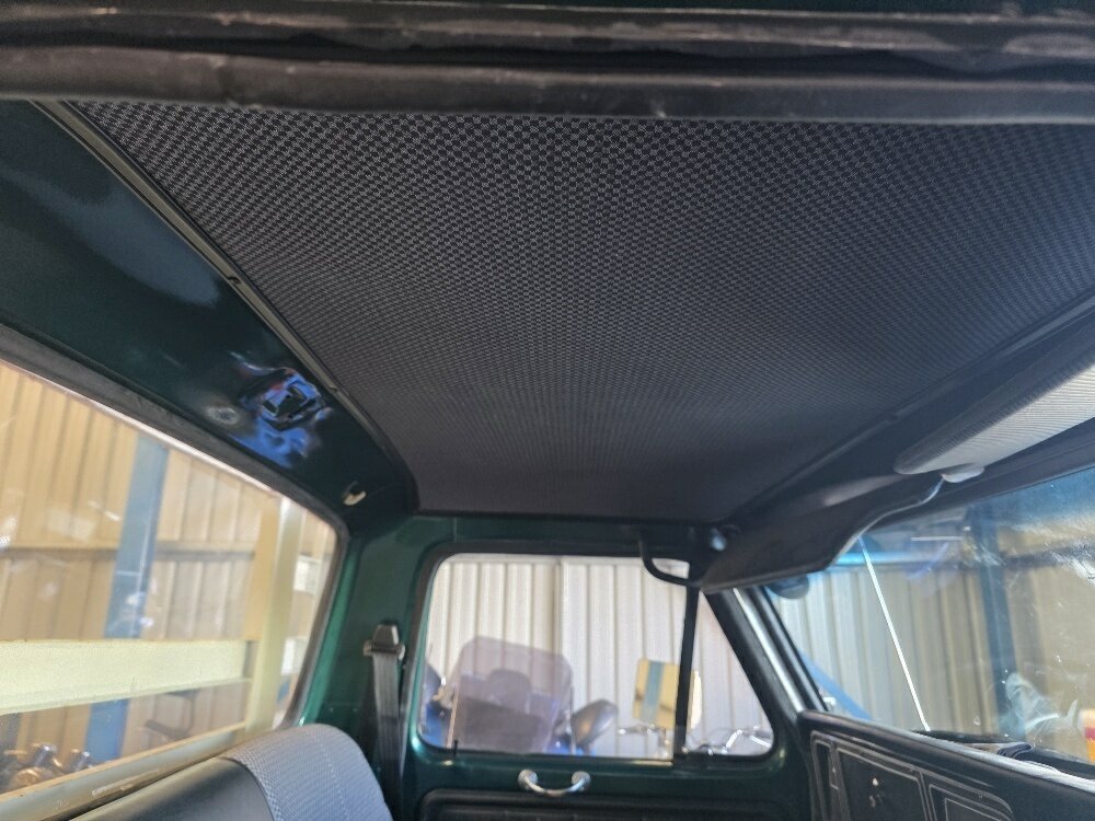 1979 FORD F100 CUSTOM 4 SP MANUAL 2D UTILITY
