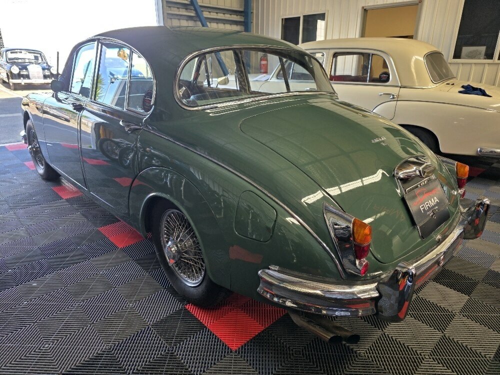 1963 JAGUAR MK II 3.4 4 SP MANUAL 4D SEDAN