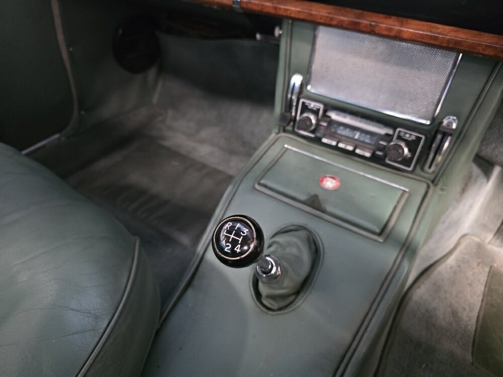 1963 JAGUAR MK II 3.4 4 SP MANUAL 4D SEDAN