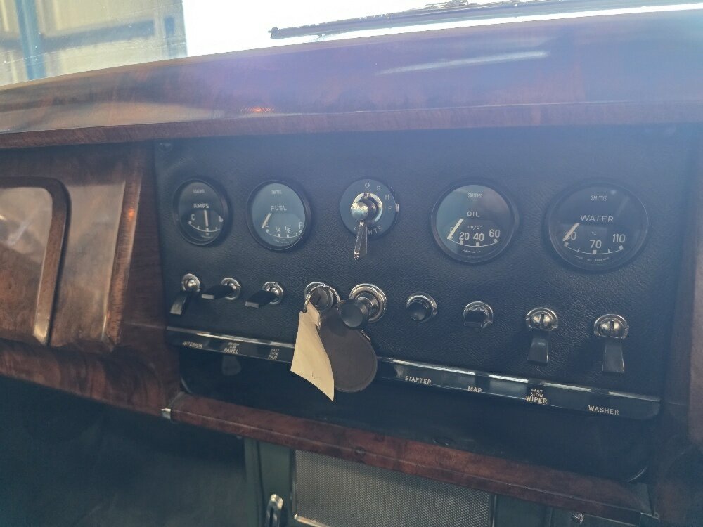 1963 JAGUAR MK II 3.4 4 SP MANUAL 4D SEDAN