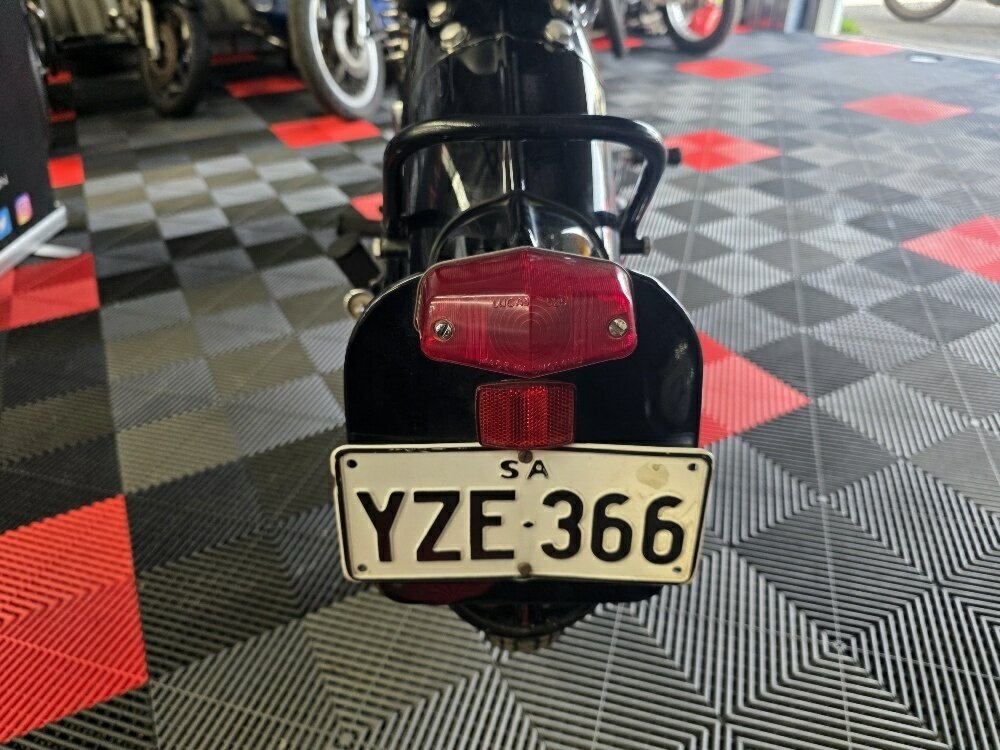 1952 AJS 16M ROAD