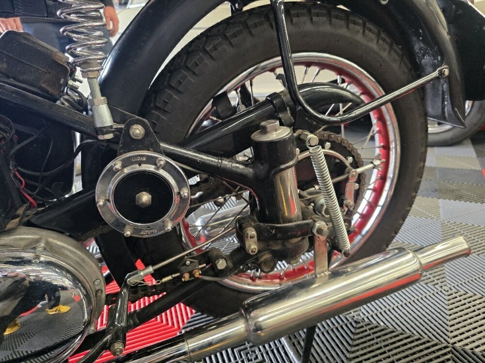 1951 ARIEL KH500 TWIN ROAD