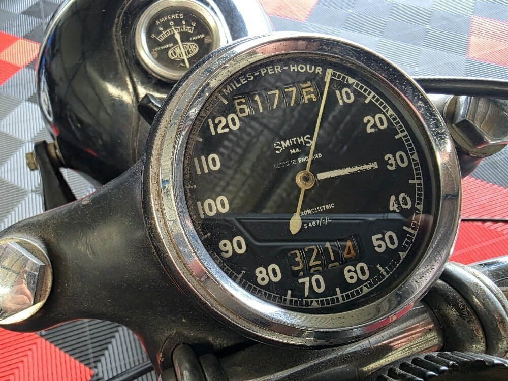1951 ARIEL KH500 TWIN ROAD