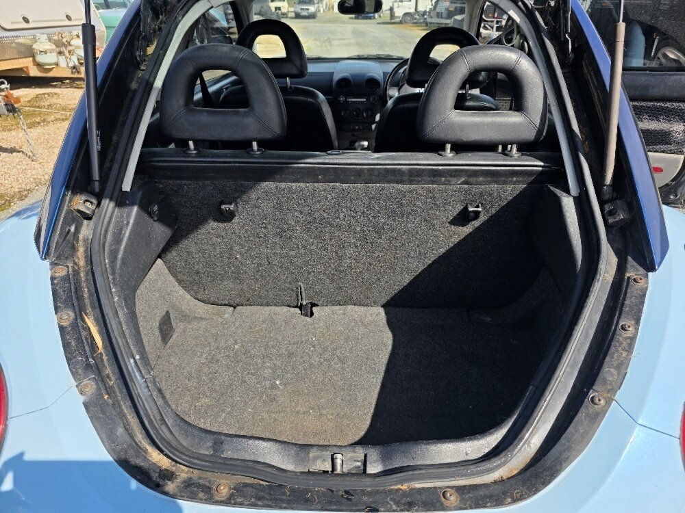 2001 VOLKSWAGEN BEETLE 9C 2.0 4 SP AUTOMATIC 3D HATCHBACK