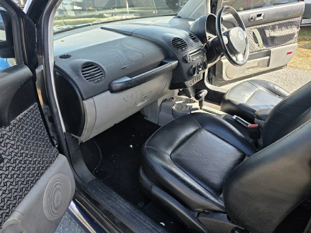 2001 VOLKSWAGEN BEETLE 9C 2.0 4 SP AUTOMATIC 3D HATCHBACK