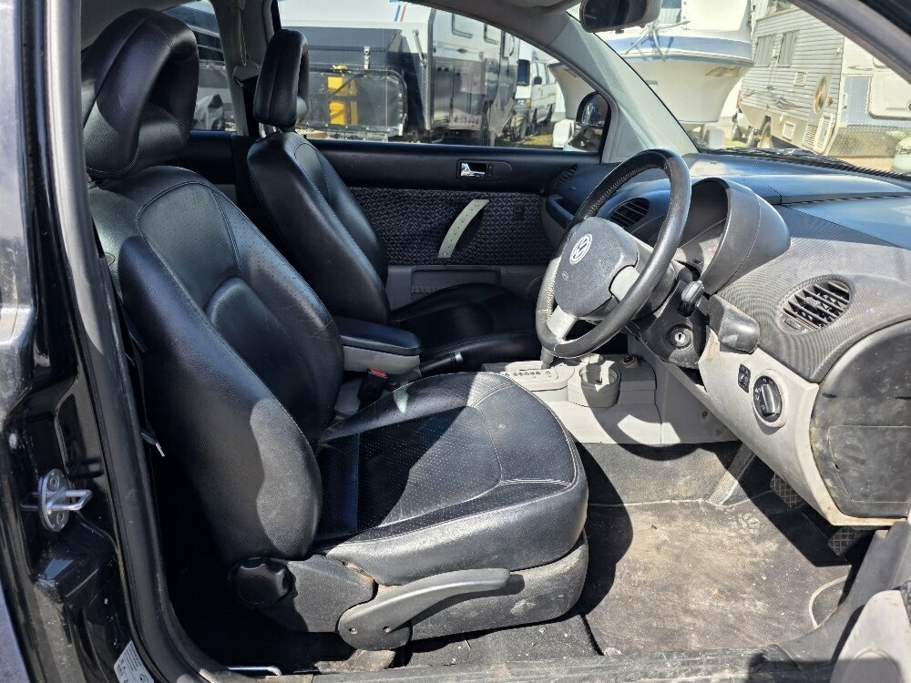 2001 VOLKSWAGEN BEETLE 9C 2.0 4 SP AUTOMATIC 3D HATCHBACK