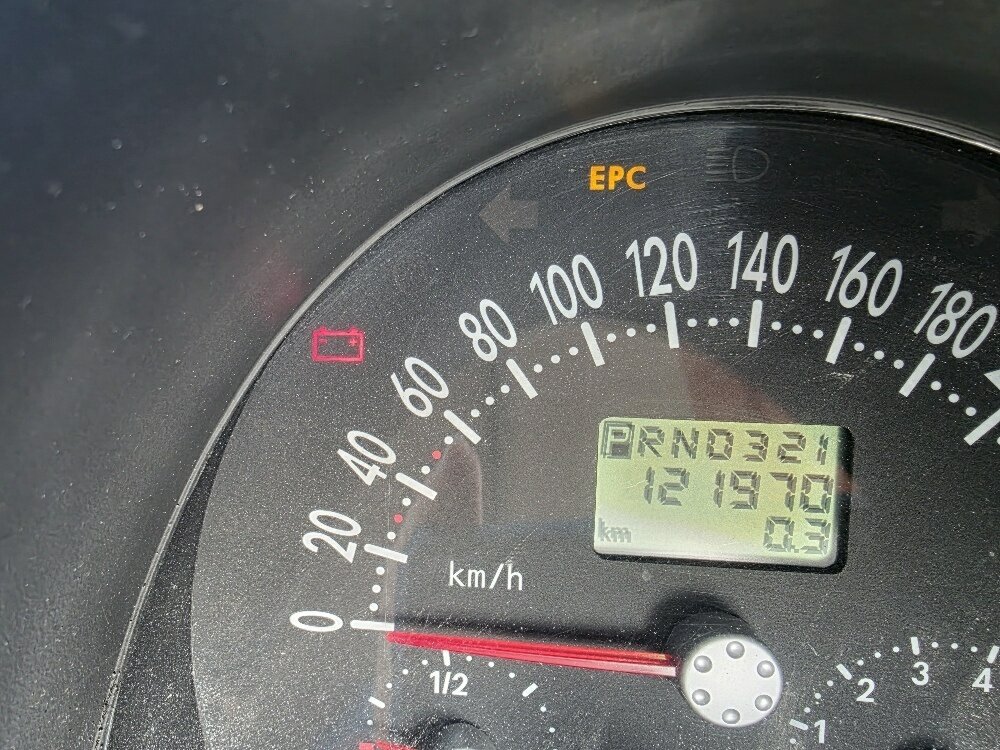 2001 VOLKSWAGEN BEETLE 9C 2.0 4 SP AUTOMATIC 3D HATCHBACK