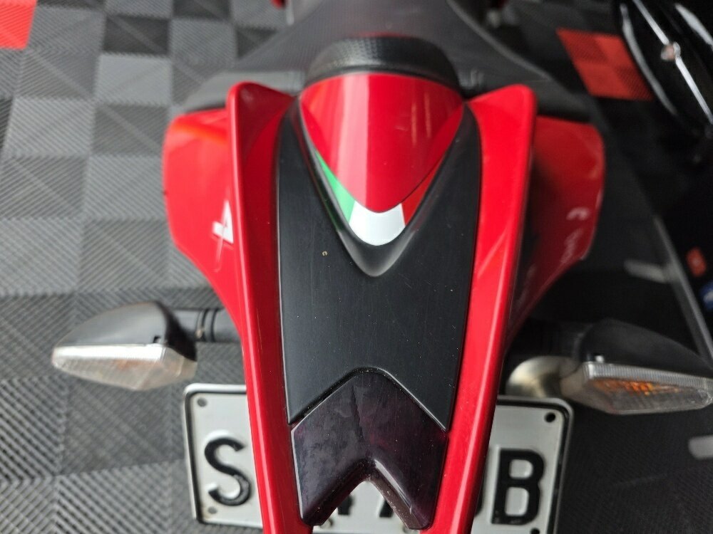 2014 APRILIA RSV4 R SPORTS