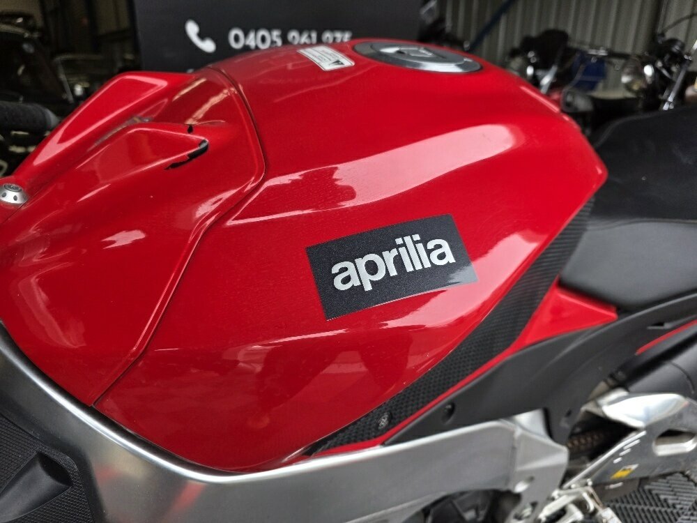 2014 APRILIA RSV4 R SPORTS