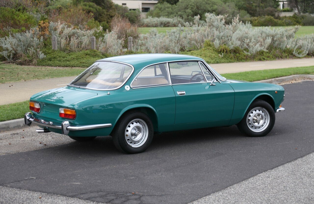1972 ALFA ROMEO GTV 2000 5 SP MANUAL 2D COUPE