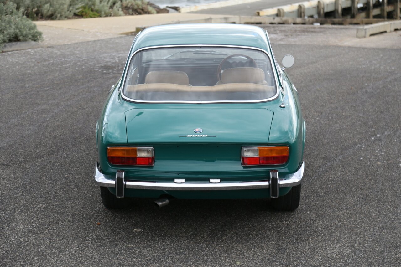 1972 ALFA ROMEO GTV 2000 5 SP MANUAL 2D COUPE