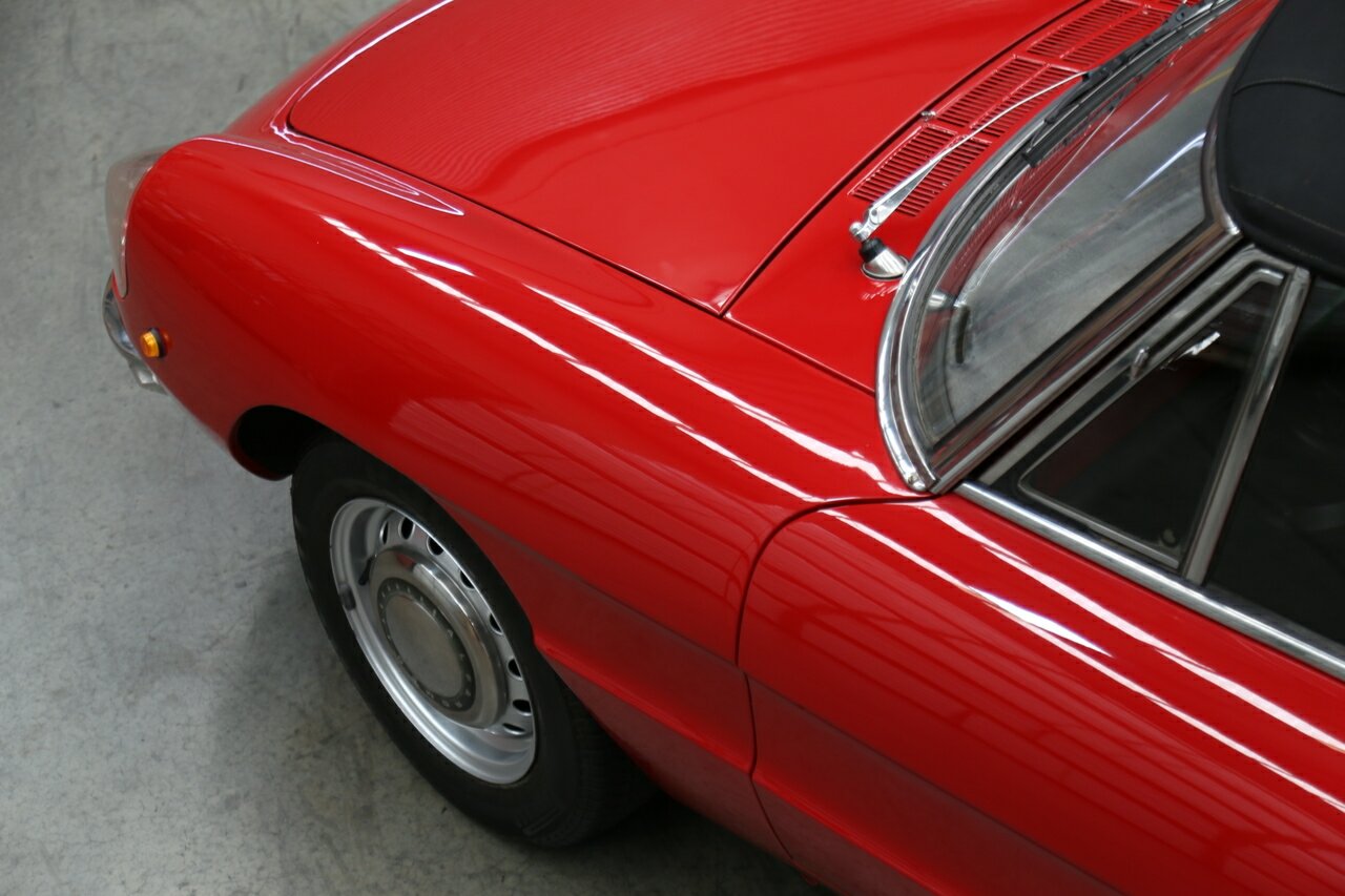 1969 ALFA ROMEO SPIDER 1750 VELOCE 5 SP MANUAL 2D ROADSTER