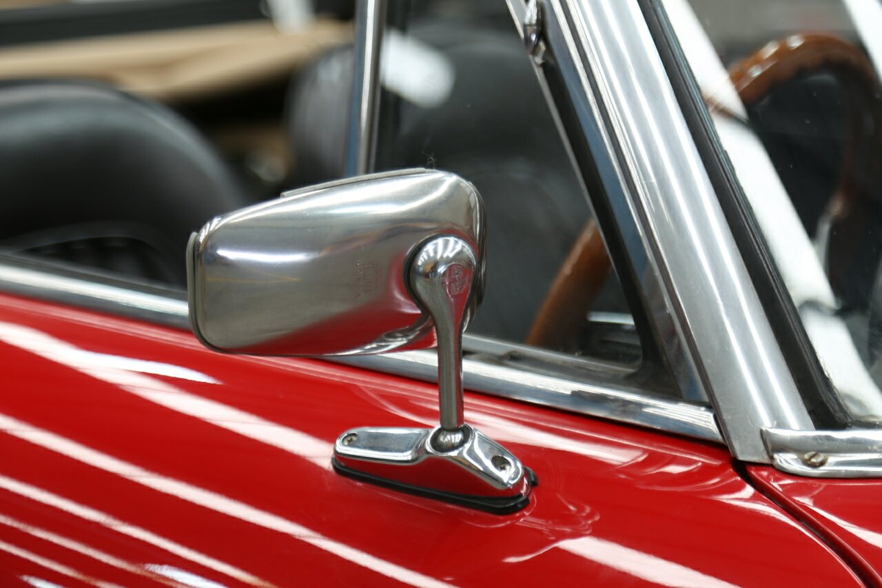 1969 ALFA ROMEO SPIDER 1750 VELOCE 5 SP MANUAL 2D ROADSTER