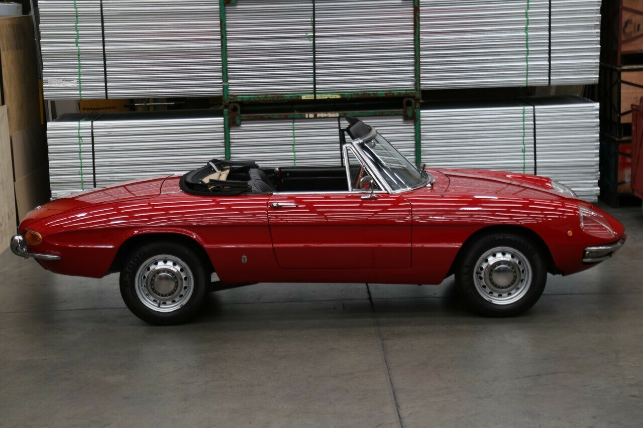 1969 ALFA ROMEO SPIDER 1750 VELOCE 5 SP MANUAL 2D ROADSTER