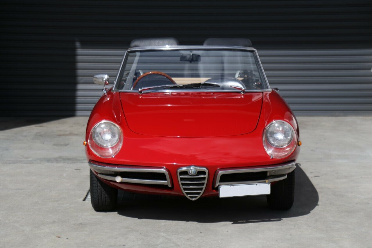 1969 ALFA ROMEO SPIDER 1750 VELOCE 5 SP MANUAL 2D ROADSTER