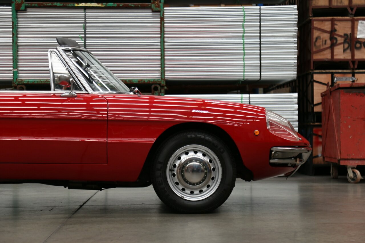 1969 ALFA ROMEO SPIDER 1750 VELOCE 5 SP MANUAL 2D ROADSTER