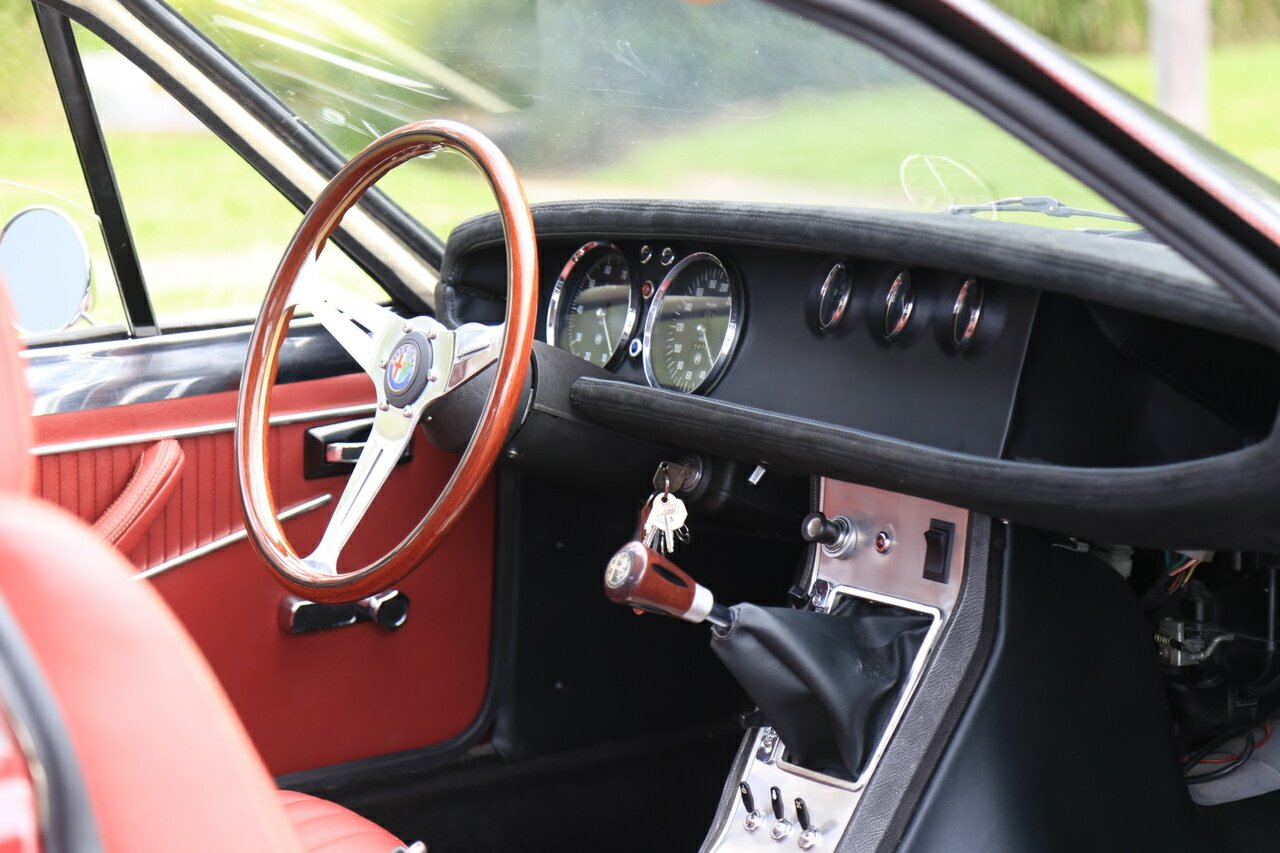 1971 ALFA ROMEO JUNIOR 1300 ZAGATO 5 SP MANUAL COUPE