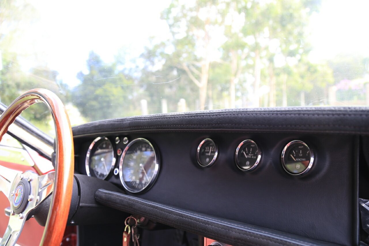 1971 ALFA ROMEO JUNIOR 1300 ZAGATO 5 SP MANUAL COUPE